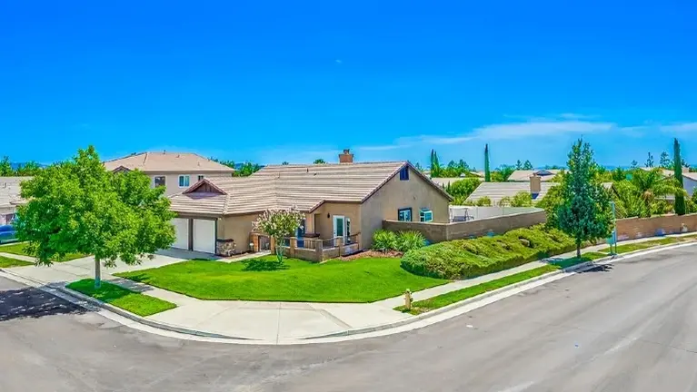 Prime Turnkey Senior Care Facility in Central Beaumont