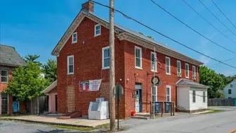 listing-image