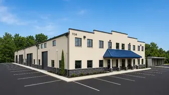 listing-image
